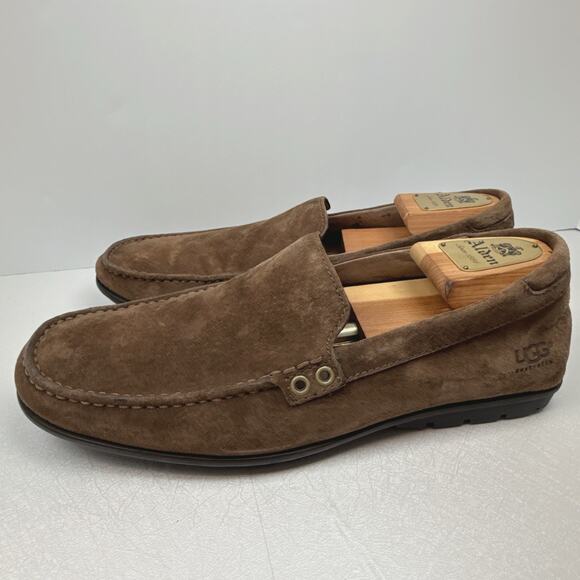 UGG Australia Driving Loafer 3122 | Brown | 9.5 - Picture 1 of 8